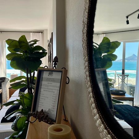 Abode Africa Apartment Bloubergstrand Bagian luar foto