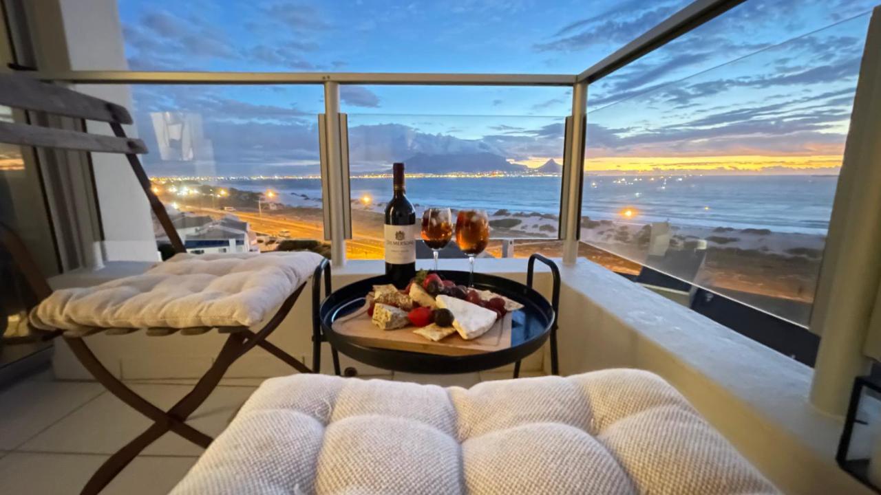 Abode Africa Apartment Bloubergstrand Bagian luar foto